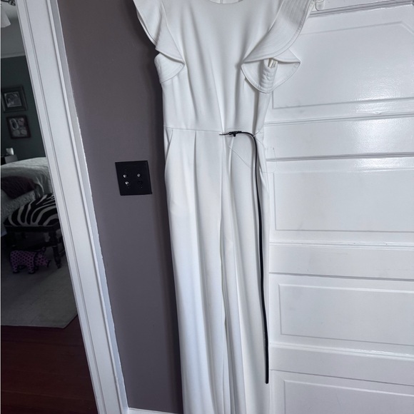 Elegant White Maxi Jumpsuit - Picture 5 of 7